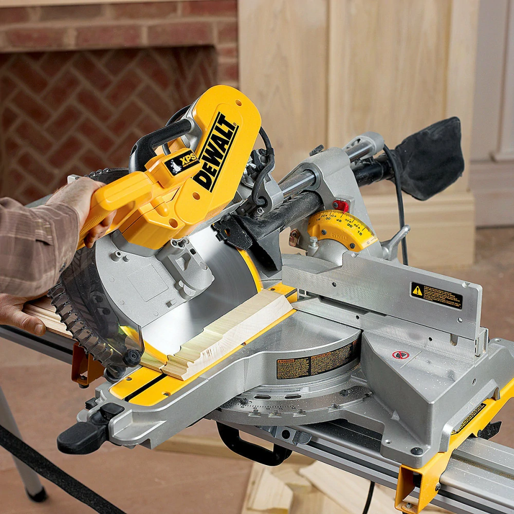 DEWALT DWS780
