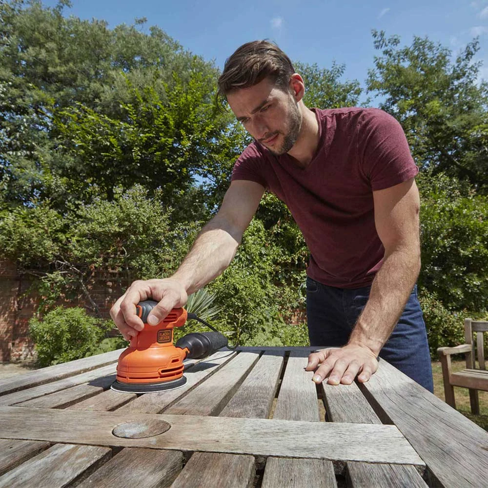Black & Decker BEW210