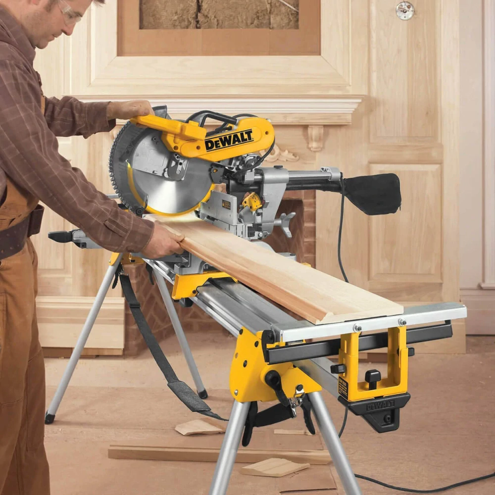 DEWALT DWS780