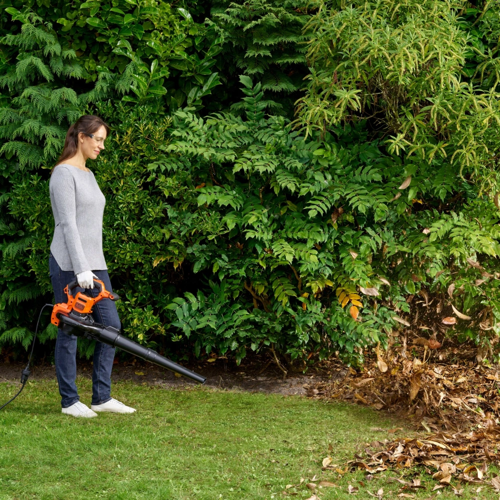 Black & Decker 3000 W BEBLV300-QS