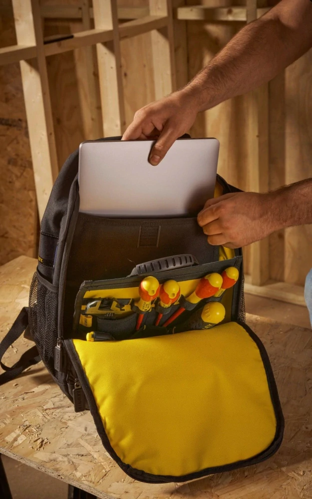 Stanley STST1-72-335 batoh